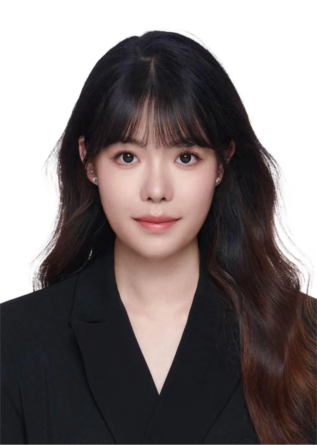 李忆敬个人照片